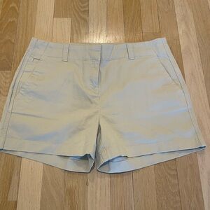 Vineyard Vines shorts, size 8